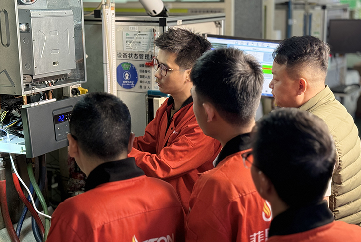 菲思盾以“用戶體驗(yàn)至上”為目標(biāo)，通過(guò)以賽帶練的形式，加強(qiáng)售前服務(wù)、安裝技能錘煉，為用戶打造更安全、更舒適的家居生活體驗(yàn)。